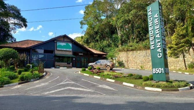 Casa em leilão em Mairiporã - SP, bairro Roseira — Casa em Condomínio 307 m² - Roseira - Mairiporã - SP