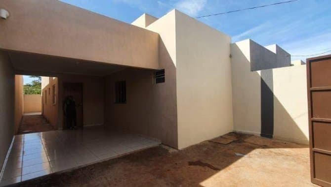 Foto 4 de 23: Casa em leilão em Santa Helena De Goiás - GO, bairro São Paulo — Casa em Condomínio 101 m² (01 vaga) - São Paulo - Santa Helena de Goiás - GO