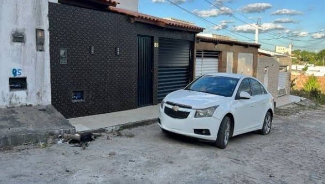 Foto 2 de 2: Casa em leilão em Serrinha - BA, bairro Cruzeiro — Casa 84 m² - Cruzeiro - Serrinha - BA