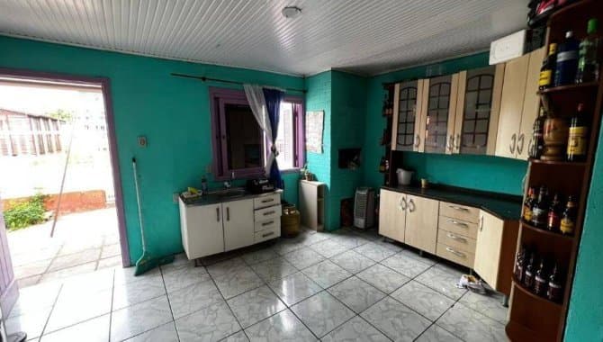 Foto 4 de 11: Casa em leilão em Caxias Do Sul - RS, bairro Santa Fé — Casa 123 m² - Santa Fé - Caxias do Sul - RS