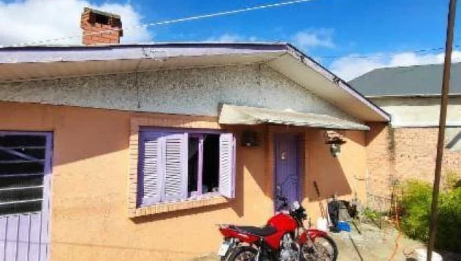Foto 2 de 11: Casa em leilão em Caxias Do Sul - RS, bairro Santa Fé — Casa 123 m² - Santa Fé - Caxias do Sul - RS