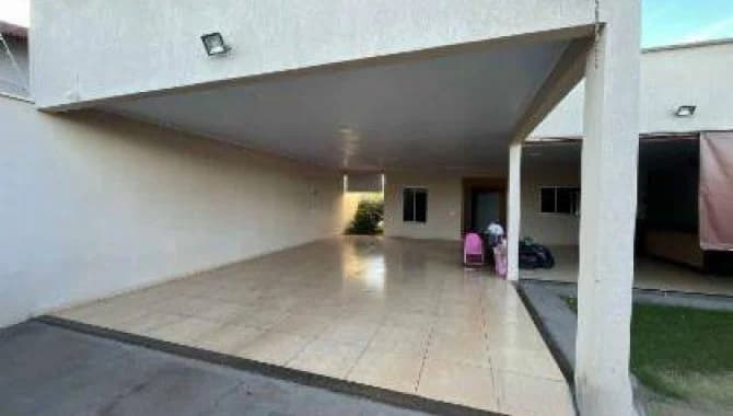 Foto 14 de 17: Casa em leilão em Porangatu - GO, bairro Santa Tereza — Casa 229 m² - Santa Luzia - Porangatu - GO