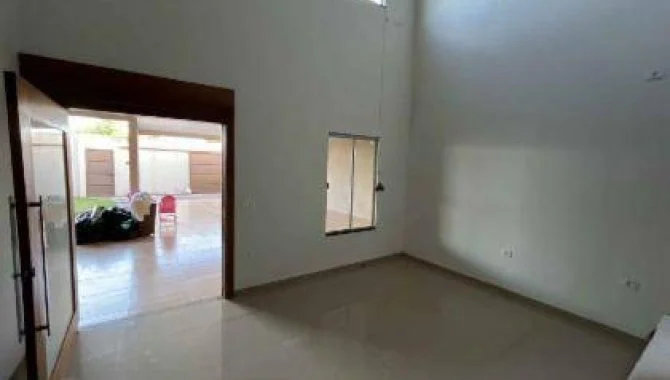 Foto 13 de 17: Casa em leilão em Porangatu - GO, bairro Santa Tereza — Casa 229 m² - Santa Luzia - Porangatu - GO