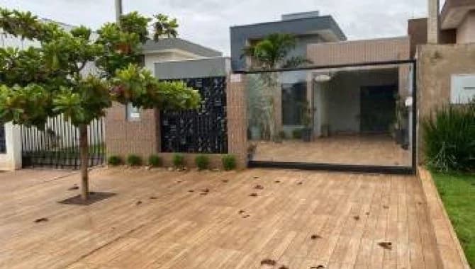 Casa em leilão em Assis Chateaubriand - PR, bairro Jardim América — Casa em Condomínio 147 m² (Unid. 01) - Jardim América - Assis Chateaubriand - PR