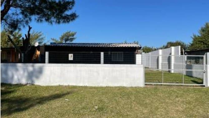 Foto 1 de 3: Casa em leilão em Palmares Do Sul - RS, bairro Quintão — Casa 93 m² - Quintão - Palmares do Sul - RS