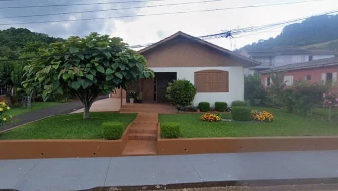 Foto 1 de 6: Casa em leilão em Mariano Moro - RS, bairro Centro — Casa 82 m² - Centro - Mariano Moro - RS