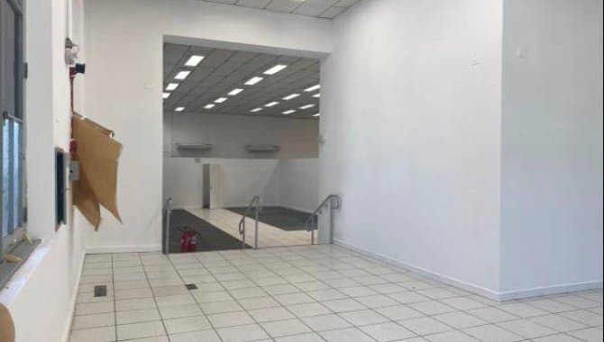 Foto 9 de 11: Comercial em leilão em Santa Vitória Do Palmar - RS, bairro Centro — Imóvel Comercial (Ex-Agência) com 585 m² - Santa Vitória do Palmar - RS