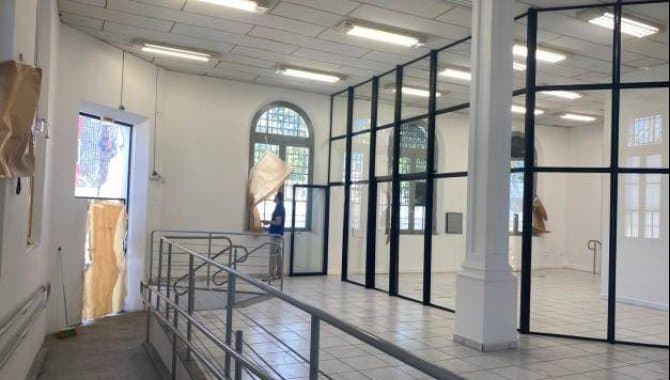 Foto 8 de 11: Comercial em leilão em Santa Vitória Do Palmar - RS, bairro Centro — Imóvel Comercial (Ex-Agência) com 585 m² - Santa Vitória do Palmar - RS