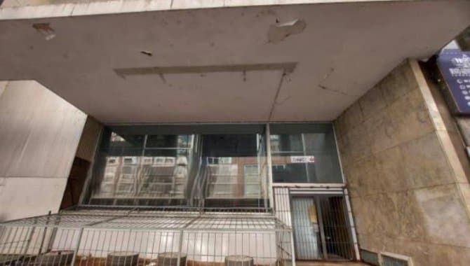 Foto 4 de 19: Comercial em leilão em Porto Alegre - RS, bairro Centro Histórico — Prédio Comercial 2.700 m² - Centro Histórico - Porto Alegre - RS