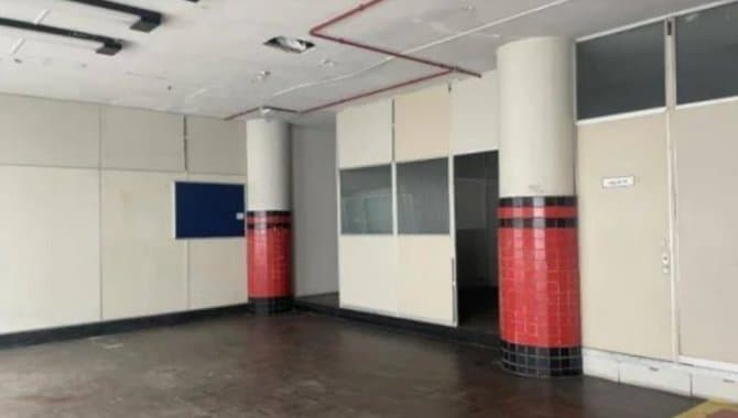 Foto 7 de 7: Comercial em leilão em Pelotas - RS, bairro Centro — Ex-Agência (Loja 01) - Centro - Pelotas - RS