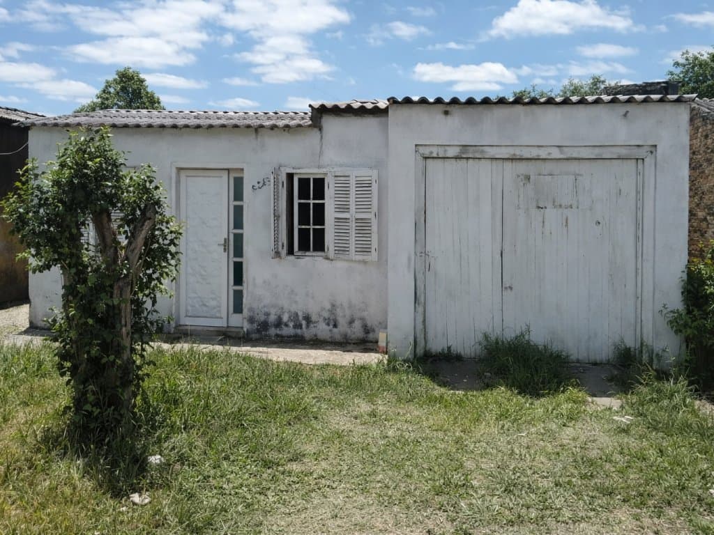 Foto 2 de 4: Casa em leilão em Bagé - RS, bairro São Judas — Casa 39 m² - São Judas - Bagé - RS