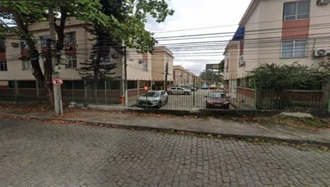 Foto 1 de 2: Apartamento em leilão em Rio De Janeiro - RJ, bairro Portuguesa — Apartamento 48 m² - Rio de Janeiro-RJ - Rua Engenheiro Saturnino de Brito Filho, 39 - Portuguesa