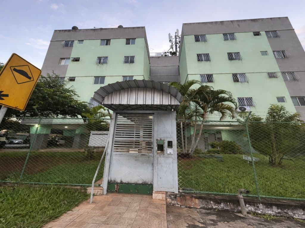 Foto 2 de 2: Apartamento em leilão em Planaltina - DF, bairro Setor Residencial Leste — Apartamento 40 m² - Brasília-DF - Projeção "R" - Qd. 04 -  Apto. 105 - Setor Residencial Leste