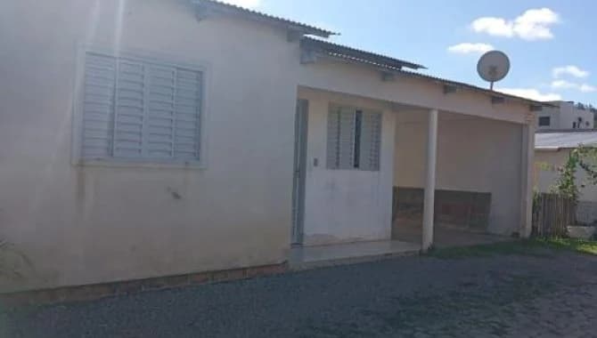 Foto 1 de 2: Casa em leilão em Jaguari - RS, bairro Centro — Casa 115 m² - Jaguari-RS - Rua São João, 25 - Centro