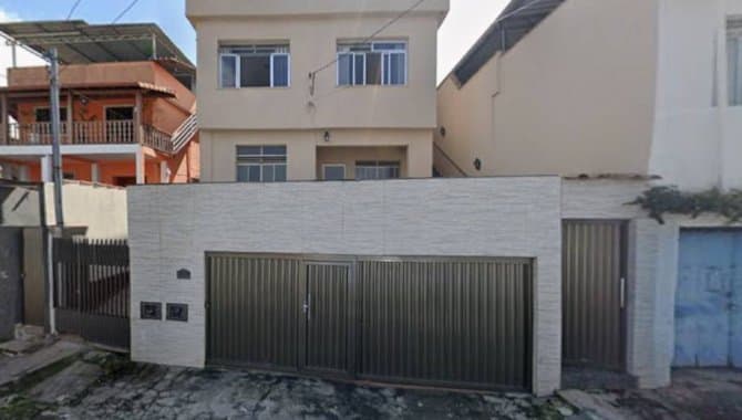 Foto 2 de 3: Casa em leilão em Juiz De Fora - MG, bairro Centenário — Casa 203 m² - Centenário - Juiz de Fora - MG