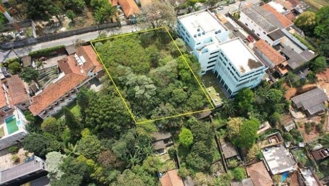 Foto 1 de 6: Terreno em leilão em São Paulo - SP, bairro Jaraguá — Terreno 2.000 m² - Jaraguá - São Paulo - SP