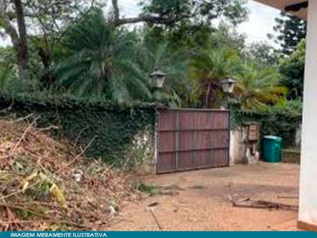 Foto 6 de 14: Casa em leilão em São Carlos - SP, bairro Parque Sabará — Casa em Condomínio com Área de 3.185 m² - Condomínio Parque Sabará - São Carlos - SP