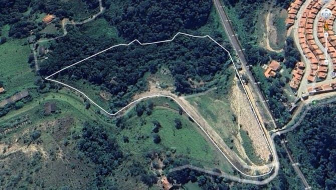Foto 1 de 4: Area Rural em leilão em Mairinque - SP — Imóvel Rural 4 ha (Camping Catarina Home Club I) - Moreiras - Mairinque - SP