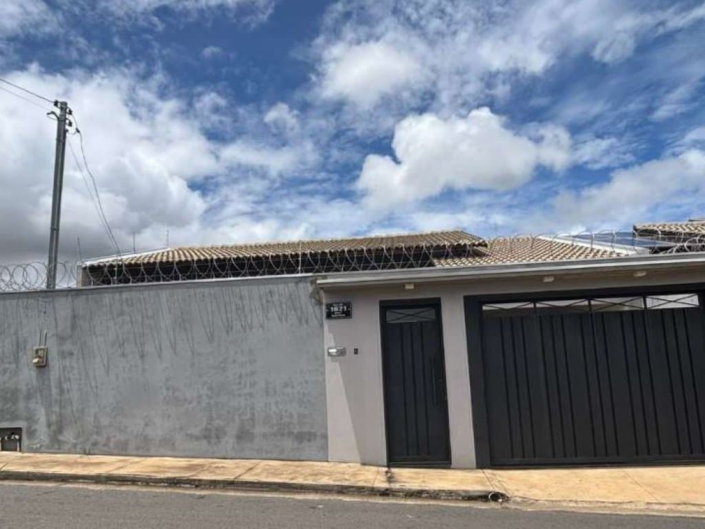 Foto 2 de 2: Casa em leilão em Catalão - GO, bairro Bela Vista — Casa 96 m² - Catalão-GO - Rua 96, 1.621 - Bela Vista