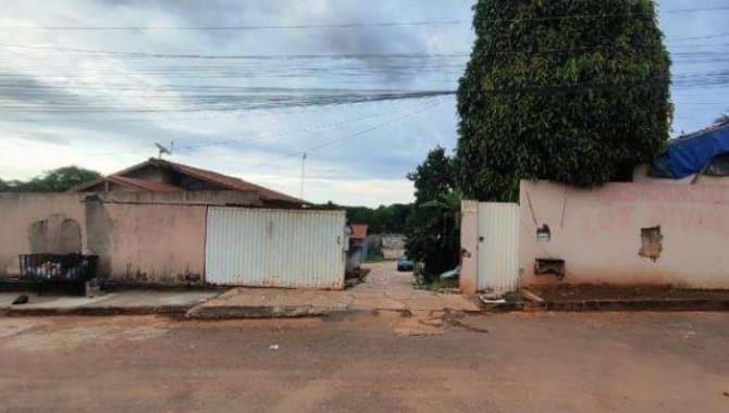 Foto 1 de 2: Casa em leilão em Cidade Ocidental - GO, bairro Parque Nova Friburgo A — Casa 59 m² - Cidade Ocidental-GO - Rua Dois - Lt. 12 da Qd. 08 - Casa 03 - Parque Nova Friburgo A