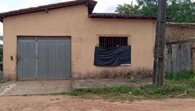 Foto 1 de 2: Casa em leilão em Maracaçumé - MA, bairro Cidade Nova — Casa 125 m² - Maracaçumé-MA - Av. Tancredo Neves - Cidade Nova