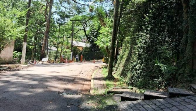 Foto 2 de 20: Casa em leilão em São Paulo - SP, bairro Fazenda Morumbi — Casa 794 m² - Fazenda Morumbi - São Paulo - SP