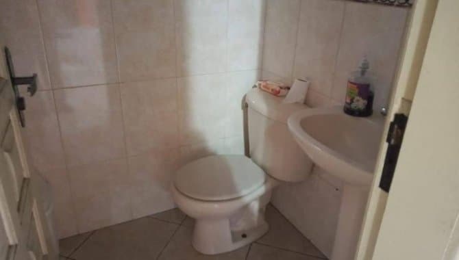 Foto 28 de 29: Casa em leilão em Paranaguá - PR, bairro Parque São João — Casa 189 m² - Parque São João - Paranaguá - PR