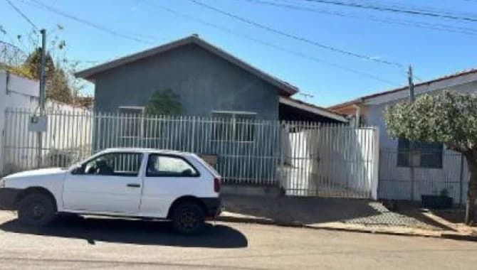 Foto 14 de 28: Casa em leilão em Cassilândia - MS, bairro Vila Pernambuco — Casa 143 m² - Vila Pernambuco - Cassilândia - MS