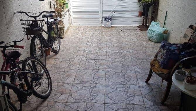 Foto 2 de 15: Casa em leilão em Rio De Janeiro - RJ, bairro Bangu — Casa em Condomínio 46 m² (01 vaga) - Bangu - Rio de Janeiro - RJ