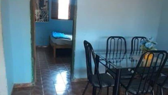 Foto 12 de 18: Casa em leilão em Urucuia - MG, bairro Centro — Casa 138 m² - Centro - Urucuia - MG