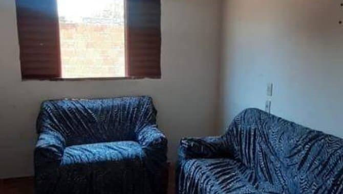Foto 15 de 18: Casa em leilão em Urucuia - MG, bairro Centro — Casa 138 m² - Centro - Urucuia - MG