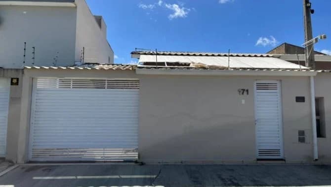 Foto 1 de 30: Casa em leilão em Peruíbe - SP, bairro Estancia dos Eucaliptos — Casa 64 m² - Estancia dos Eucaliptos - Peruíbe - SP