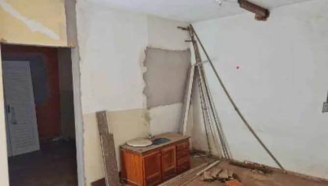 Foto 20 de 38: Casa em leilão em Tupã - SP, bairro Vila das Indústrias — Casa 123 m² - Vila das Indústrias - Tupã - SP