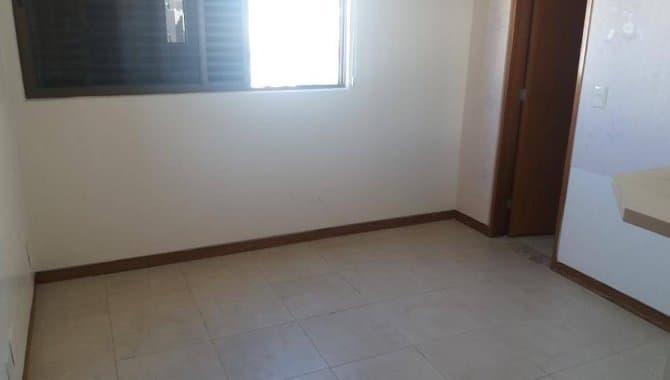 Foto 18 de 30: Apartamento em leilão em Goiânia - GO, bairro Setor Bueno — Apartamento 133 m² (01 vaga) - Setor Bueno - Goiânia - GO