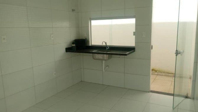 Foto 3 de 27: Casa em leilão em Feira De Santana - BA, bairro Jardim Cruzeiro — Casa 68 m² - Jardim Cruzeiro - Feira de Santana - BA