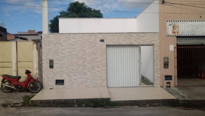Foto 1 de 27: Casa em leilão em Feira De Santana - BA, bairro Jardim Cruzeiro — Casa 68 m² - Jardim Cruzeiro - Feira de Santana - BA