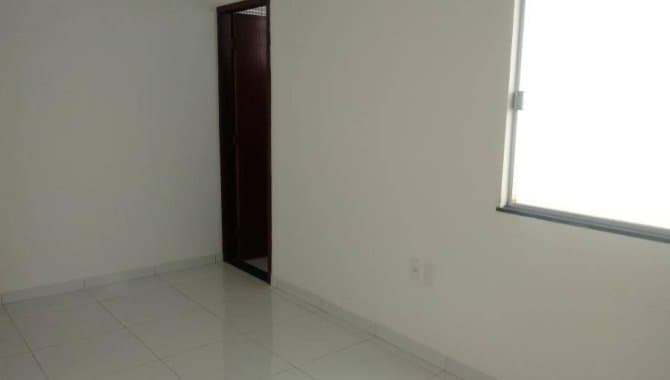 Foto 18 de 27: Casa em leilão em Feira De Santana - BA, bairro Jardim Cruzeiro — Casa 68 m² - Jardim Cruzeiro - Feira de Santana - BA