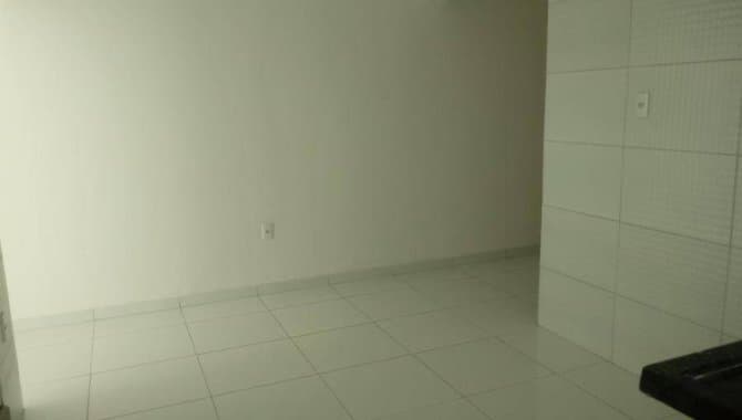 Foto 22 de 27: Casa em leilão em Feira De Santana - BA, bairro Jardim Cruzeiro — Casa 68 m² - Jardim Cruzeiro - Feira de Santana - BA