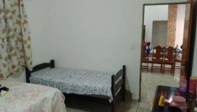 Foto 16 de 19: Casa em leilão em Fronteira - MG, bairro Centro — Casa em Condomínio 235 m² - Centro - Fronteira - MG