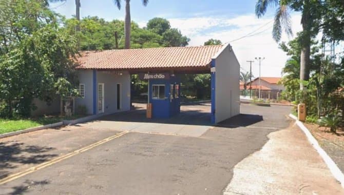 Foto 8 de 19: Casa em leilão em Fronteira - MG, bairro Centro — Casa em Condomínio 235 m² - Centro - Fronteira - MG