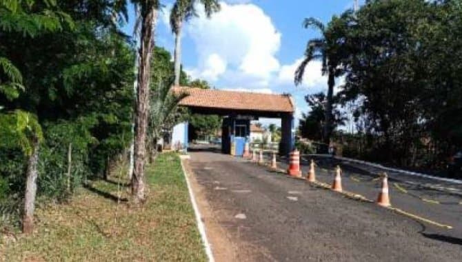 Foto 4 de 19: Casa em leilão em Fronteira - MG, bairro Centro — Casa em Condomínio 235 m² - Centro - Fronteira - MG