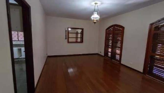Foto 35 de 40: Casa em leilão em Faxinal - PR, bairro Centro — Casa 350 m² - Centro - Faxinal - PR