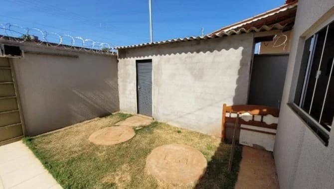 Foto 14 de 16: Casa em leilão em Goiânia - GO — Casa em Condomínio 71 m² (Unid. 01) - Residencial Luana Park - Goiânia - GO