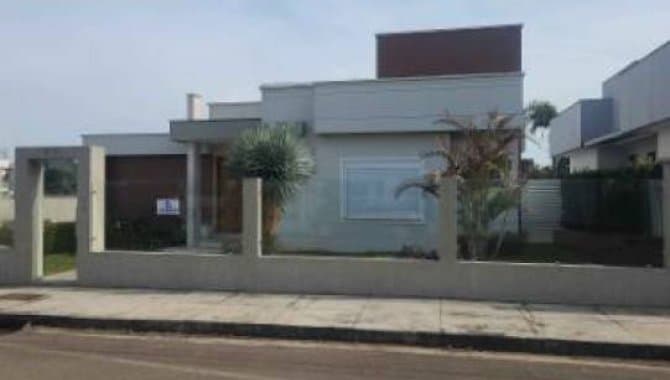 Foto 2 de 8: Casa em leilão em Concórdia - SC, bairro Parque de Exposições — Casa 202 m² - Parque de Exposições - Concórdia - SC