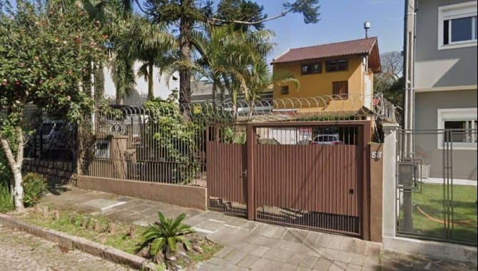 Foto 1 de 6: Casa em leilão em Porto Alegre - RS, bairro Teresópolis — Casa 163 m² - Teresópolis - Porto Alegre - RS