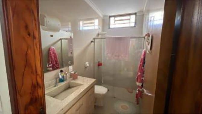 Foto 4 de 16: Casa em leilão em Catanduva - SP, bairro Jardim do Bosque — Casa 308 m² - Jardim do Bosque - Catanduva - SP