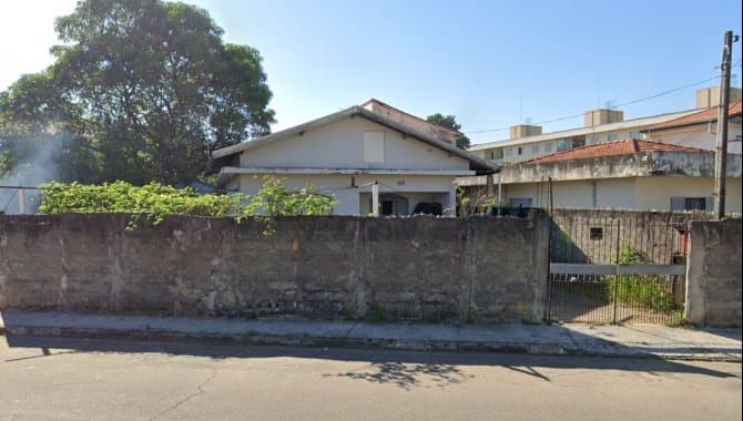 Foto 1 de 5: Casa em leilão em São José Dos Campos - SP, bairro Jardim Valparaíba — Casa em Terreno de 402 m² - Jardim Valparaíba - São José dos Campos - SP