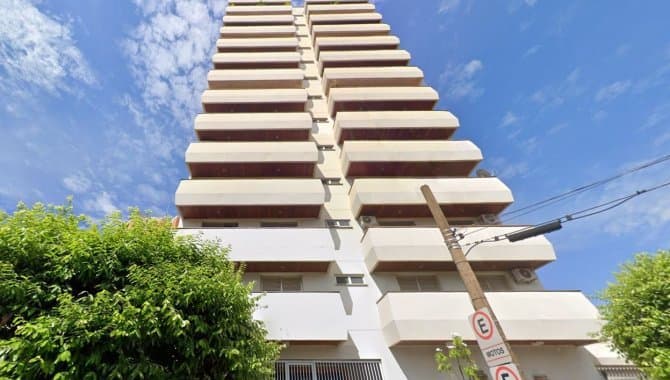 Foto 1 de 6: Apartamento em leilão em Catanduva - SP, bairro Centro — Apartamento 219 m² (02 vagas) - Centro - Catanduva - SP