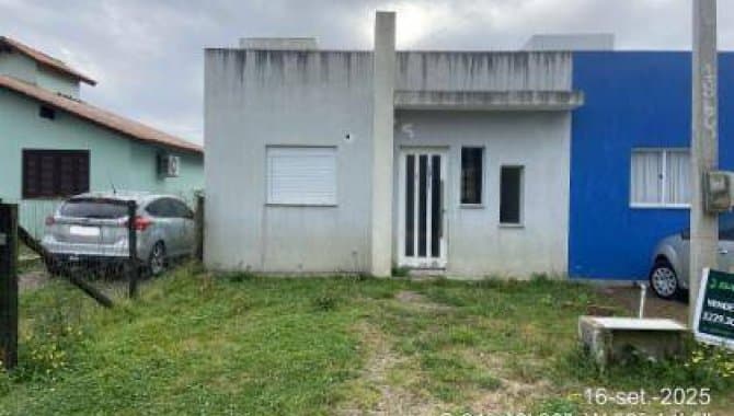 Foto 1 de 3: Casa em leilão em Pelotas - RS, bairro Laranjal — Casa 36 m² - Laranjal - Pelotas - RS