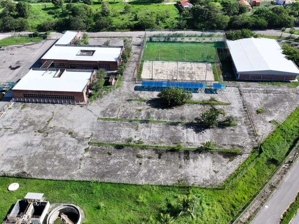 Foto 12 de 28: Comercial em leilão em Pacajus - CE, bairro Lagoa Seca — Complexo Industrial 36.512 m² em Pacajus - CE